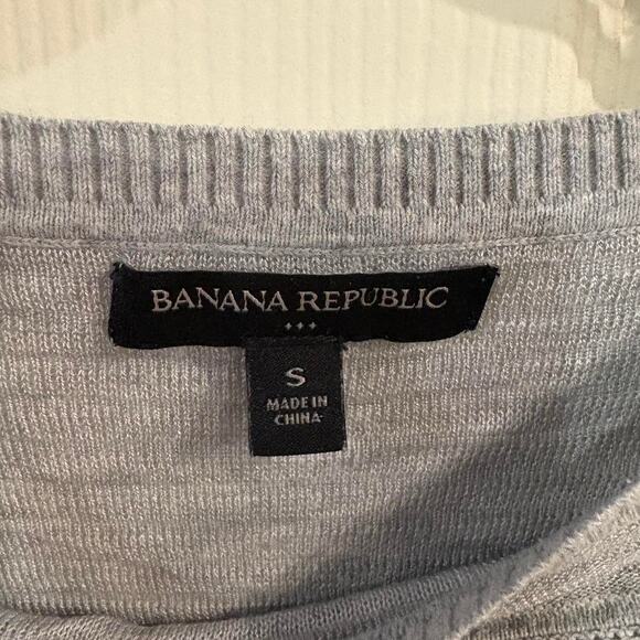 Grey banana republic sweater - Picture 3 of 8
